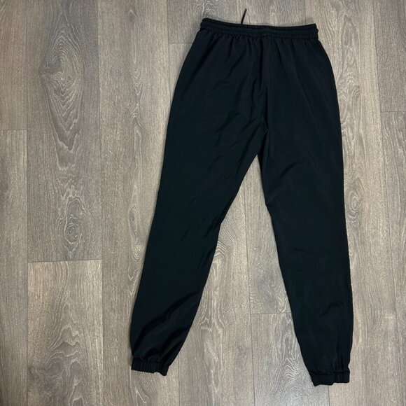 Aritzia TNA Speed Joggers Pant Cuffed ankle midrise drapey Black Size Small - Picture 12 of 14